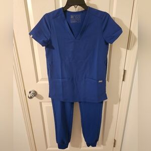 Figs Women's Zamora Jogger Scrub Set Top Size XXS Bottoms Size Small Tall